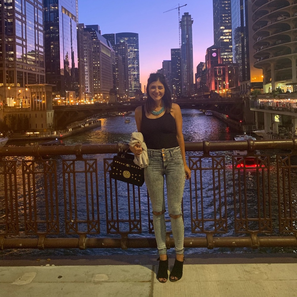 Meet your Posher, Loren